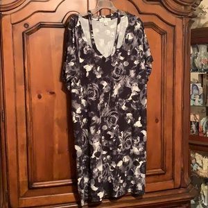 Open Collar t-shirt dress